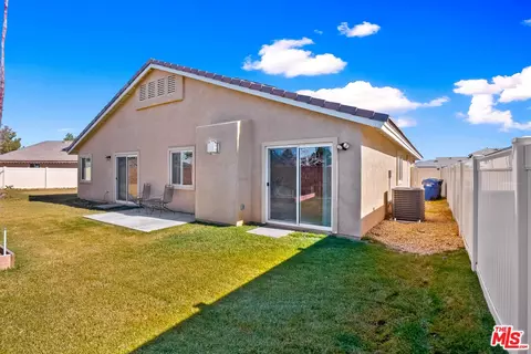 Exterior - 43941 59th St, Lancaster, CA 93536 photo 3 of 7