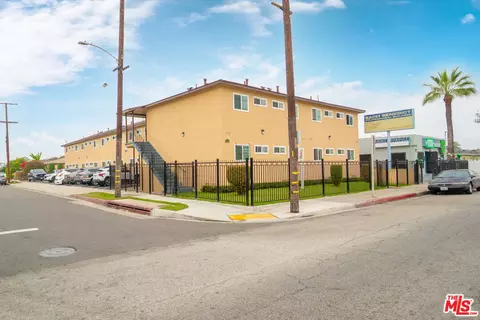 11123 S Inglewood Ave, Inglewood, CA 90304