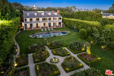 805 N Alpine Dr, Beverly Hills, CA 90210