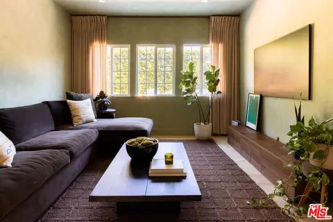 1216 N Virgil Ave, Los Angeles, CA 90029