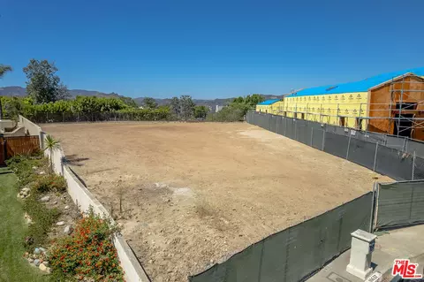 16637 Cumbre Verde Ct, Los Angeles, CA 90272