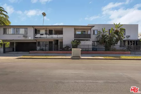 1014 N El Centro Ave, Los Angeles, CA 90038