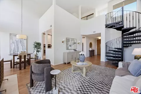 1271 Granville Ave #402, Los Angeles, CA 90025