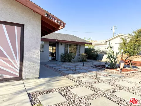 Exterior - 61625 Alta Vista Dr, Joshua Tree, CA 92252 photo 3 of 6