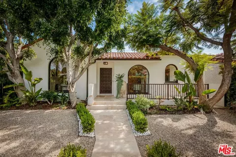 9000 Dorrington Ave, West Hollywood, CA 90048