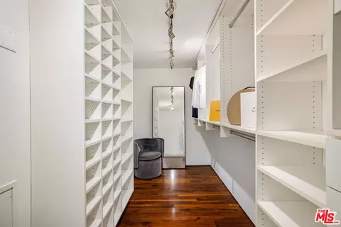 Other - 49 Brooks Ave, Venice, CA 90291 photo 2 of 6