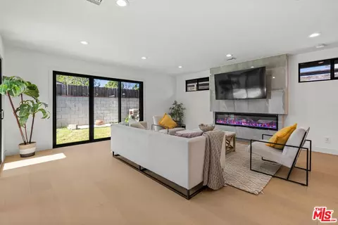 Other - 5253 Buffalo Ave, Sherman Oaks, CA 91401 photo 3 of 6