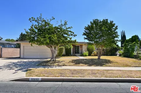 10932 Whitaker Ave, Granada Hills, CA 91344