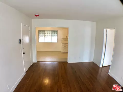 Living - 2270 White St, Pasadena, CA 91107 photo 4 of 5