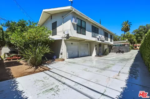 Exterior - 2270 White St, Pasadena, CA 91107 photo 4 of 16