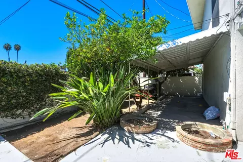 Exterior - 2270 White St, Pasadena, CA 91107 photo 8 of 16