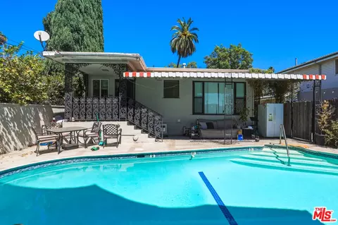 Exterior - 2270 White St, Pasadena, CA 91107 photo 15 of 16