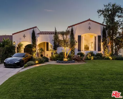 817 Masselin Ave, Los Angeles, CA 90036
