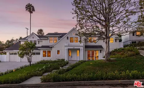 837 Muskingum Ave, Pacific Palisades, CA 90272