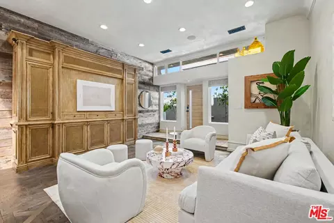 2408 34th St #4, Santa Monica, CA 90405