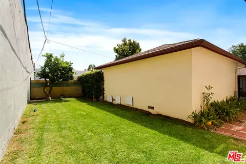 Exterior - Undisclosed, Pasadena, CA 91107 photo 6 of 10