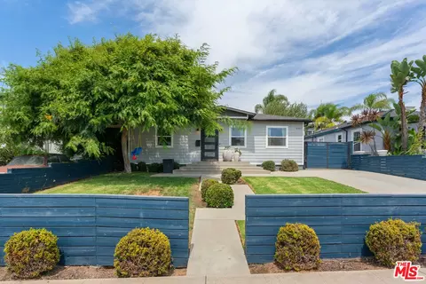 6417 W 83rd St, Los Angeles, CA 90045