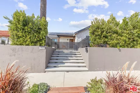 4523 Alumni Ave, Los Angeles, CA 90041