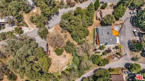 3 Arth Dr, Crestline, CA 92325 photo 4