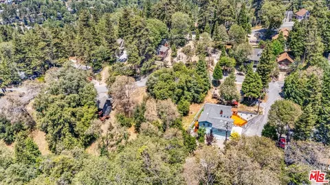 3 Arth Dr, Crestline, CA 92325 photo 8