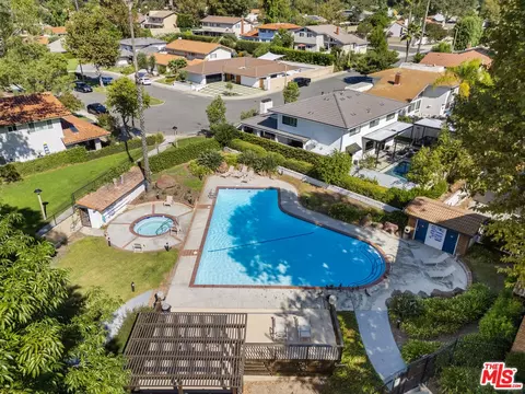 31579 Lindero Canyon Rd #8, Westlake Village, CA 91361