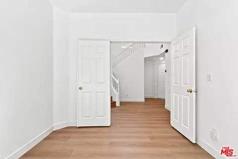 Entry Way - 19327 Ackerman Ave, Santa Clarita, CA 91321 photo 3 of 10