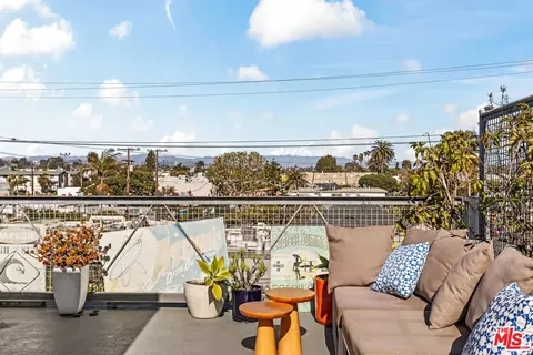 Other - 615 Hampton Dr #B301, Venice, CA 90291 photo 4 of 5