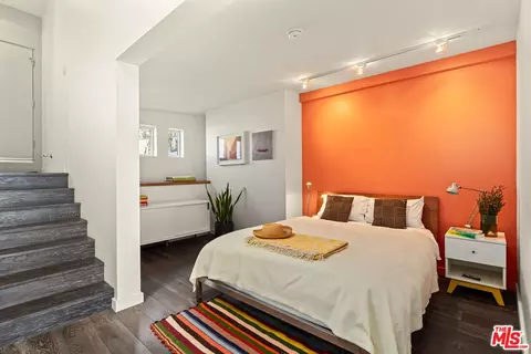 Bedroom - 615 Hampton Dr #B301, Venice, CA 90291 photo 1 of 2