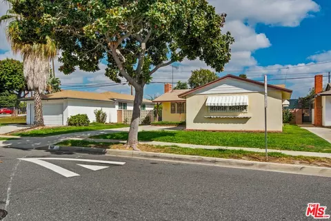 Exterior - 909 E Nordby St, Carson, CA 90746 photo 11 of 13