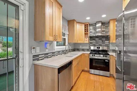Kitchen - 909 E Nordby St, Carson, CA 90746 photo 4 of 4
