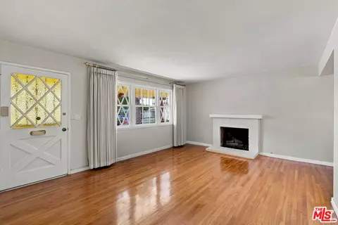 Living - 909 E Nordby St, Carson, CA 90746 photo 2 of 7
