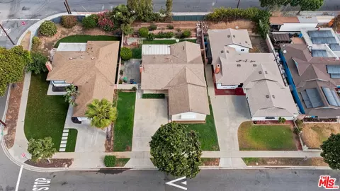 View/Area - 909 E Nordby St, Carson, CA 90746 photo 5 of 5