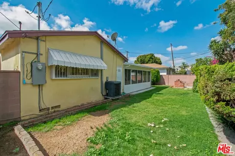 Exterior - 909 E Nordby St, Carson, CA 90746 photo 6 of 13
