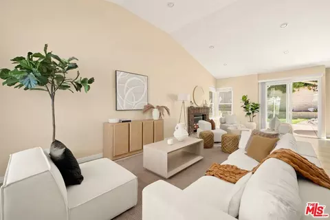 Living - 2682 Santa Ynez Ave, Simi Valley, CA 93063 photo 1 of 2