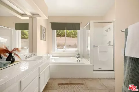 Bath - 2682 Santa Ynez Ave, Simi Valley, CA 93063 photo 1 of 2