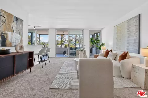 8701 Delgany Ave #216, Playa Del Rey, CA 90293