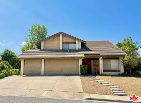 3117 Fort Courage Ave, Thousand Oaks, CA 91360