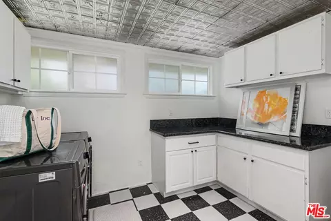 Other - 975 Pepperhill Rd, Pasadena, CA 91107 photo 2 of 5