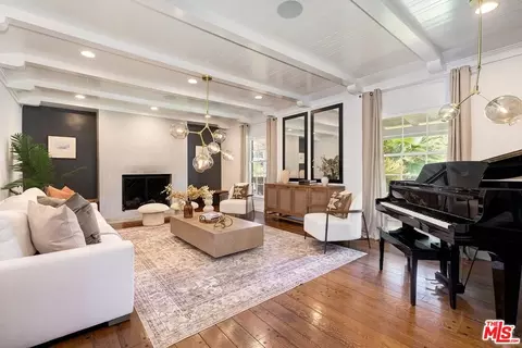 527 19th St, Santa Monica, CA 90402