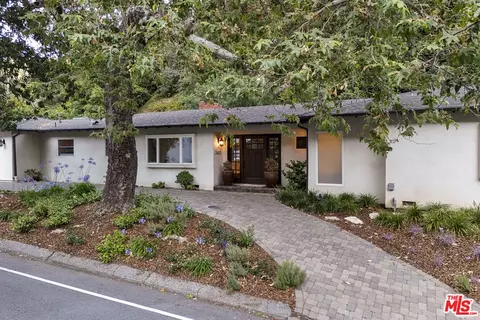 3452 Mandeville Canyon Rd, Los Angeles, CA 90049