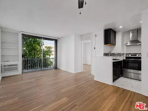 210 S La Fayette Park Pl #201, Los Angeles, CA 90057
