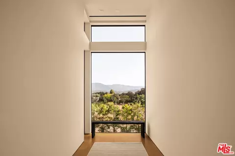 Entry Way - 1225 Shippee Ln, Ojai, CA 93023 photo 8 of 8