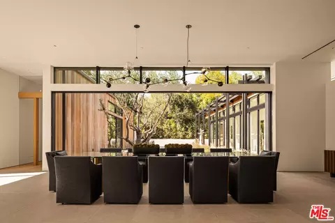 Dining - 1225 Shippee Ln, Ojai, CA 93023 photo 1 of 2