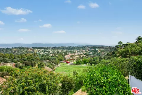 12544 The Vis, Los Angeles, CA 90049