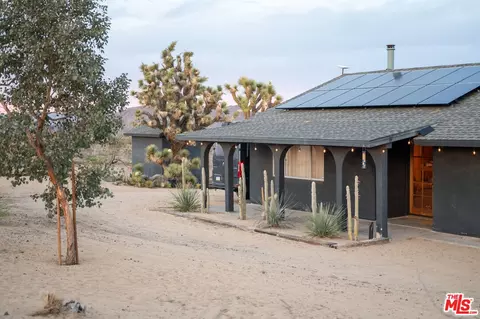 Exterior - 365 Rainbow Dr, Yucca Valley, CA 92284 photo 1 of 8