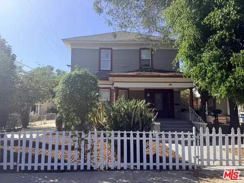 2909 S Catalina St, Los Angeles, CA 90007