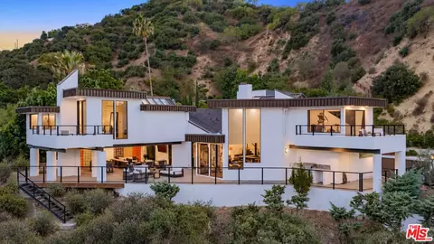3372 Longridge Ter, Sherman Oaks, CA 91423