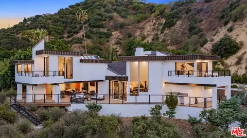 3372 Longridge Ter, Sherman Oaks, CA 91423