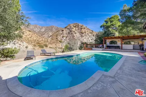 Exterior - 4137 Big Tujunga Canyon Rd, Tujunga, CA 91042 photo 10 of 26