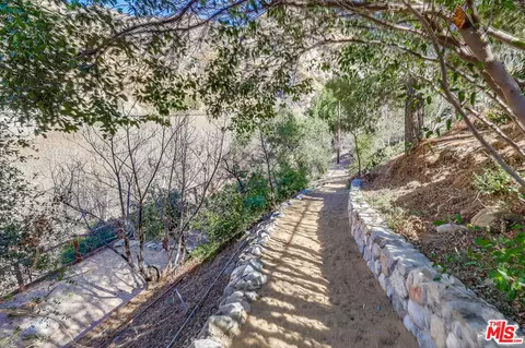 Exterior - 4137 Big Tujunga Canyon Rd, Tujunga, CA 91042 photo 18 of 26